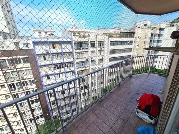 Imagem Apartamento de 3 Quartos para Venda em Copacabana com 100 m²