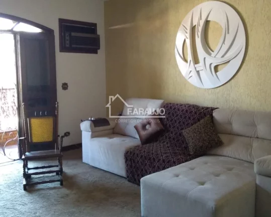 Imagem Casa à venda em Jardim Leocádia com 565m² 6 quartos, 7 vagas