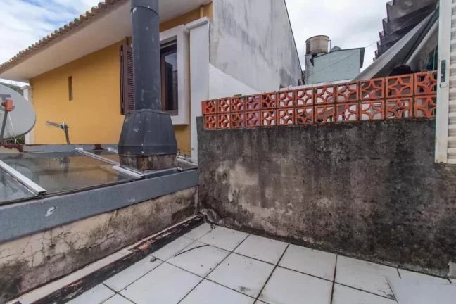 Imagem Casa à venda no bairro Partenon - Porto Alegre/RS