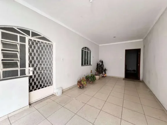 Imagem Casa à venda em Barbacena, Santa Efigênia, com 3 quartos, 401m2