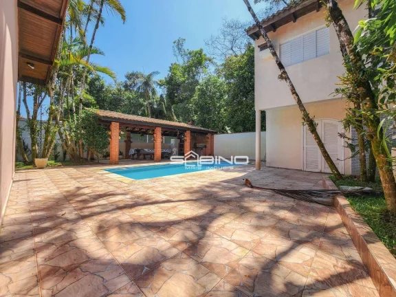 Imagem Casa à venda em Riviera de São Lourenço, com 4 dormitórios 2 suítes, 204m² área útil, 4 vagas