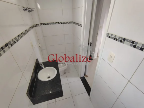 Imagem CASA TRIPLEX 02 DORMITÓRIOS SENDO 02 SUÍTES, R$480.000,00, 105M², AMPLA E AREJADA, GARAGEM PARA CARRO E ÓTIMA LOCALIZAÇÃO