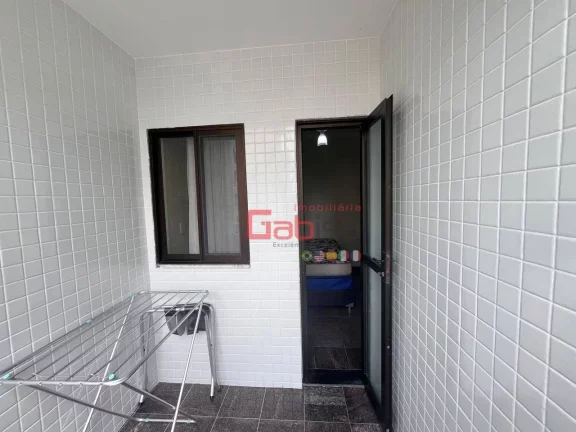 Imagem Apartamento com 3 dormitórios à venda, 138 m² por R$ 590.000,00 - Vila Nova - Cabo Frio/RJ