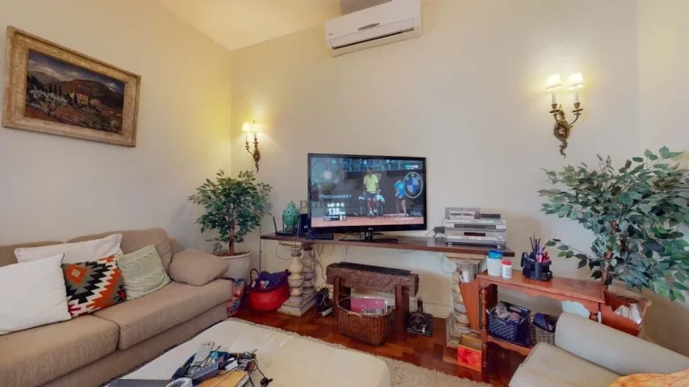 Imagem Apartamento à venda na Conselheiro Brotero com 4 quartos sendo 1 suite e 1 vaga, 197m²