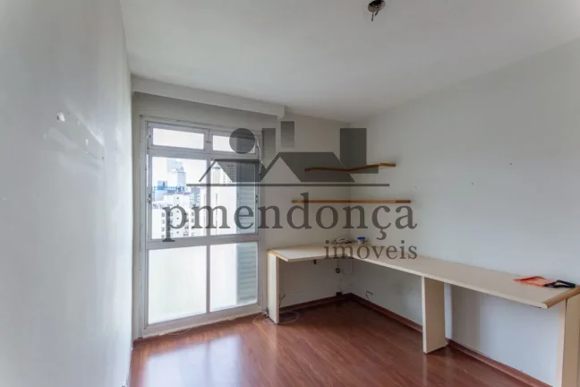 Imagem Apartamento Higienópolis com 155m², 3 quartos e 2 vagas.