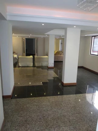 Imagem Apartamento quadra mar com 5 suítes em Balneário Camboriú