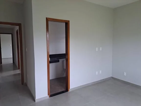 Imagem Linda casa Itaiapuaçu Jardim Atlântico Leste