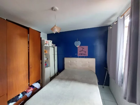 Imagem Apartamento para Venda em São Gonçalo/RJ - 2 Dorm. 50 m2 Área Útil