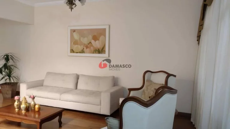 Imagem Sobrado à venda 3 Quartos, 3 Suites, 3 Vagas, 240M², Barcelona, São Caetano do Sul - SP