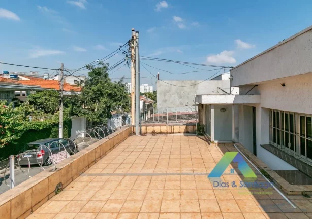 Imagem Casa com 3 Domitórios e 2 Banheiros em Vila das Mercês, São Paulo/SP