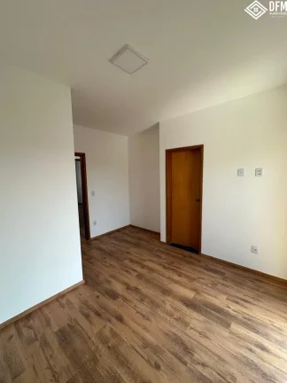 Imagem Sobrado com 3 Dormitorio(s) localizado(a) no bairro Jardim Esperança em Mogi das Cruzes / Mato Grosso do Sul Ref.:DE527