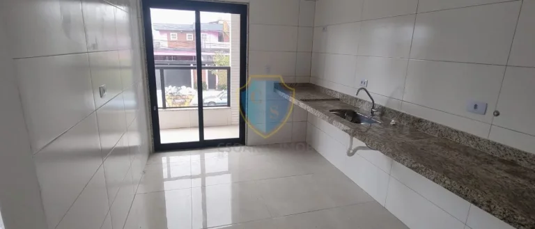 Imagem Casa Condomínio 2 Dorms com 2 Suítes Praia Grande