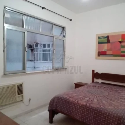 Imagem Copacabana - Residencial › Kitnet com 1 quarto(s) a Venda