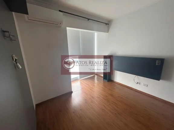 Imagem Sobrado à Venda no Jardim Santa Cruz, SP, 2 Suítes, 70m²