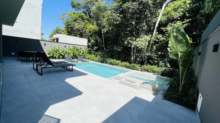 Imagem Casa novíssima à venda na Riviera de São Lourenço módulo 11