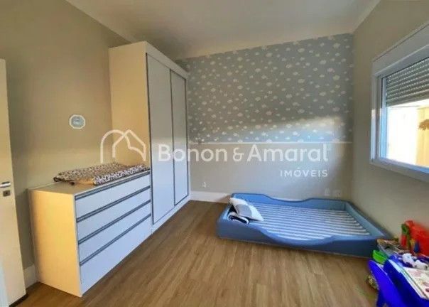 Imagem Casa à venda, 3 quartos, em condomínio, na região do Alphaville Campinas.

Casa térrea, com ambi...