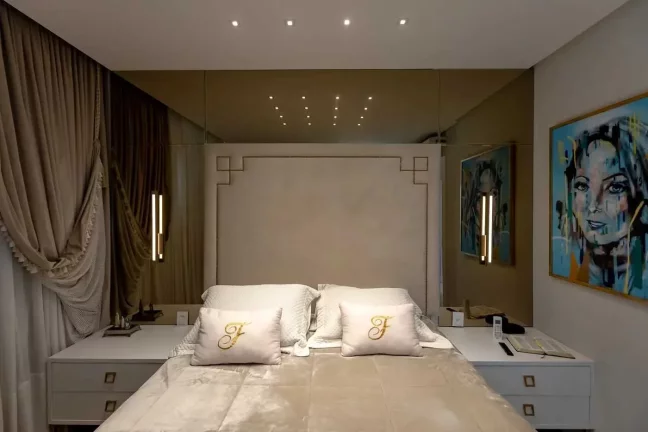 Imagem Apartamento com 3 suítes e 2 vagas de garagem no Centro em Balneário Camboriú