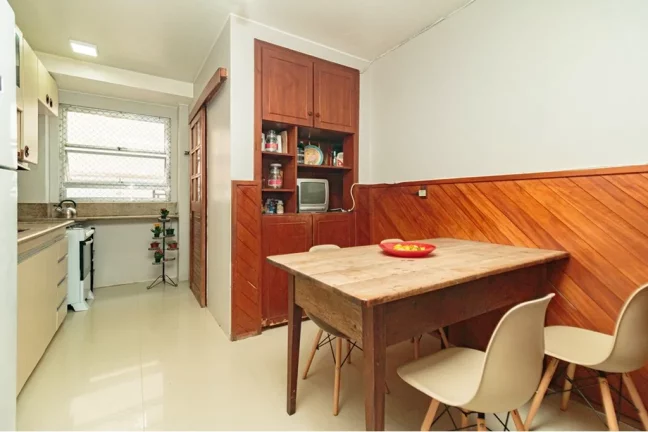Imagem RBMT 225 Apto 610221018-123 - Apartamento à venda no bairro Rio Branco - Porto Alegre/RS