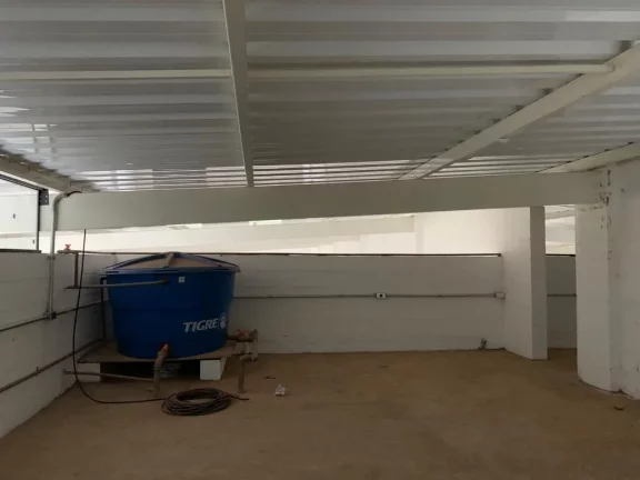 Imagem Barracão: Área do Terreno: 820,00 m² Área Construída 820 m² - Com recepção; 02 sala; 06 banh...