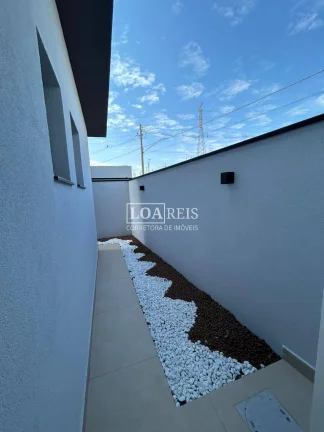 Imagem CASA À VENDA 3 DORMITÓRIOS 1 SUÍTE MASTER PISCINA CONDOMÍNIO RUDÁ PERMUTA