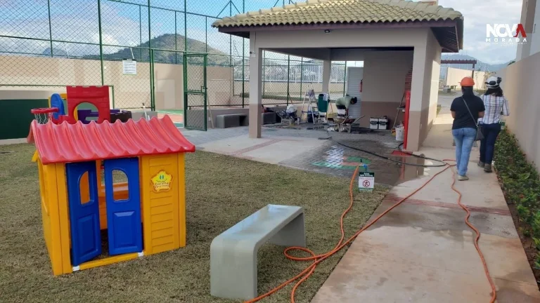 Imagem Térreo com Quintal no Vista de Vila Velha condomínio clube!!!!
Descubra este encantador apartament...