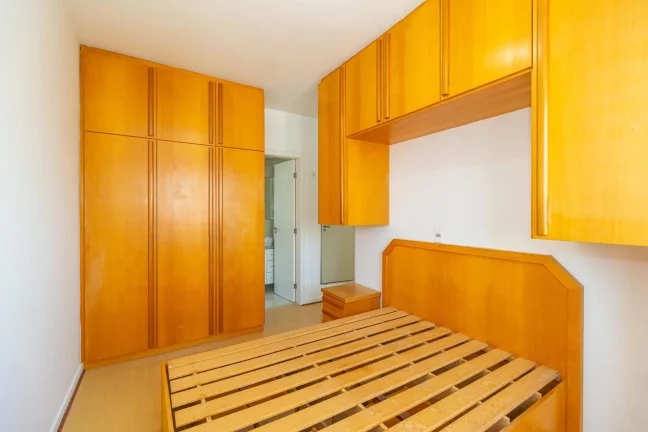 Imagem Apartamento de 3 quartos no bairro Lindóia