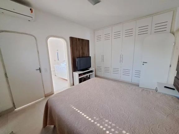 Imagem APARTAMENTO AMPLO A BEIRA MAR COM LINDA VISTA