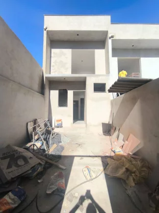 Casa com 3 Quartos à Venda, 90 m² em Barreirinho - Ibirité