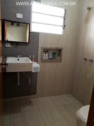 Imagem Casa para Venda em Atibaia, Jardim Imperial, 2 dormitórios, 2 banheiros, 2 vagas