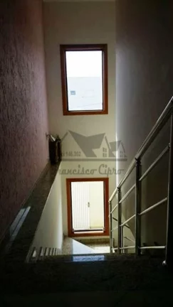 Imagem Casa-Sobrado-para-Venda-em-Vila-Indiana-Guaratingueta-SP