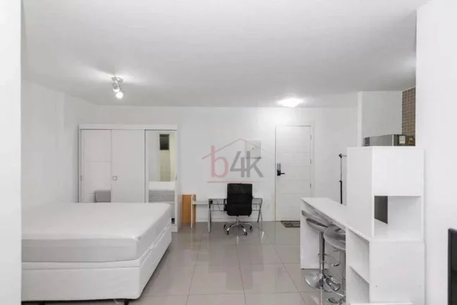 Imagem Studio mobiliado à venda no Brooklin , 31m², 1 vaga. Oportunidade para investidor: já alugado!