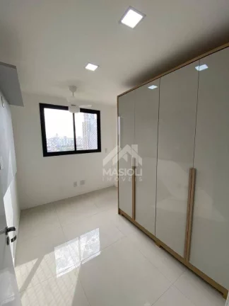 Imagem Apartamento com 2 dormitórios para alugar, 59 m² por R$ 3.630,00/mês - Jockey de Itaparica - Vila Velha/ES