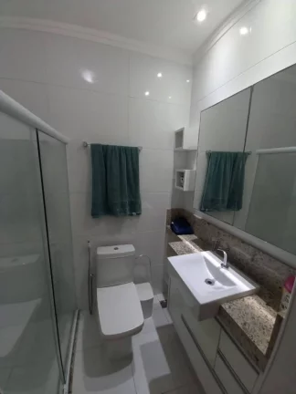 Imagem Casa à venda no Cirurgia: 4 quartos, área de lazer e 2 vagas de garagem - Confira!