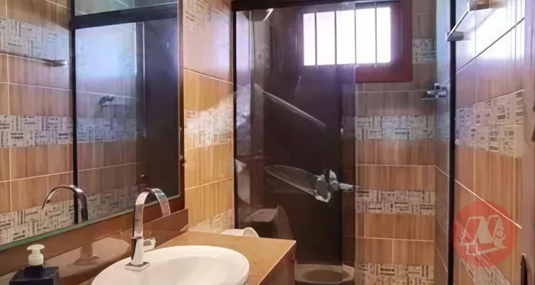 Imagem Casa com 2 dormitórios para alugar, 100 m² por R$ 2.888,00/mês - Jardim Itu Sabará - Porto Alegre/RS
