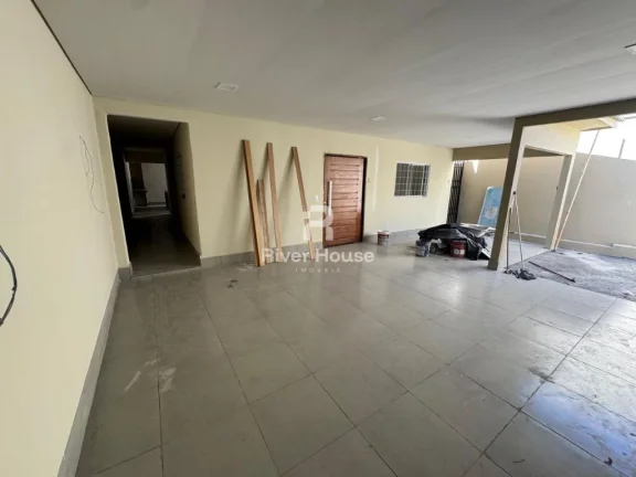 Imagem Casa a venda no bairro Tijucal, próximo a Avenida das Torres. 03 Quartos sendo 01 suite