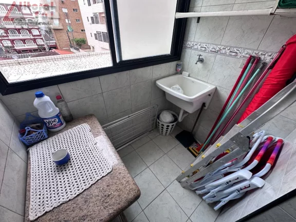 Imagem Imperdível: Apartamento à venda em Praia Grande-SP, Tupi - 1 quarto, 1 sala, 1 banheiro e 1 vaga de garagem!