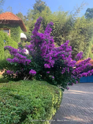 Imagem Casa térrea estilo fazenda, avarandada-Chácara Santa Lúcia - Carapicuíba/SP
