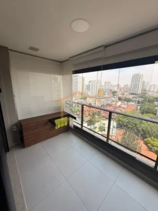 Imagem Apartamento 1 dormitório, banheiro, bem conservado e equipado com móveis planejados, sacada com fe...