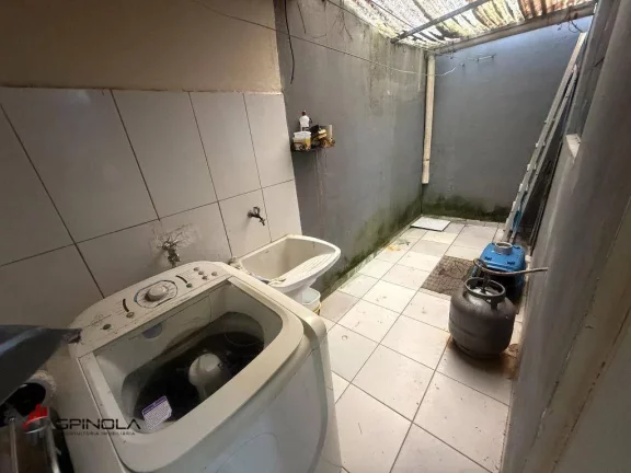 Imagem Sobrado com 2 dormitórios à venda, 109 m² por R$ 280.000,00 - Solemar - Praia Grande/SP