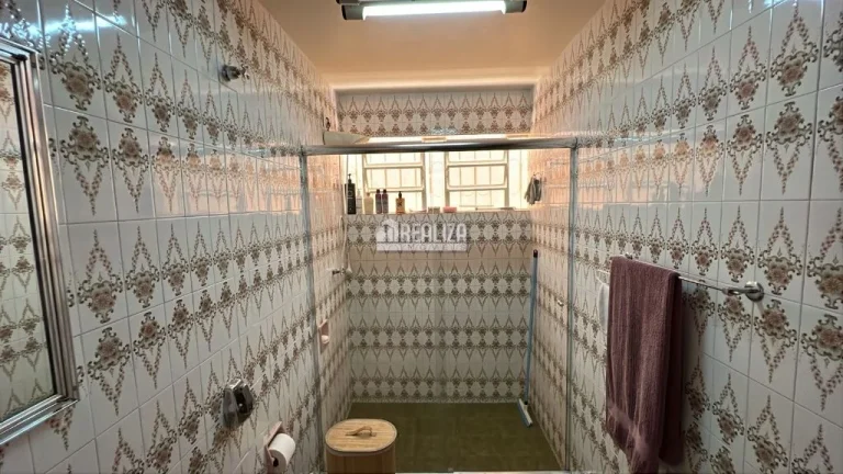 Imagem Casa à venda no bairro Vila Olímpica, Uberaba - 3 dormitórios, suíte, sacada e quintal!