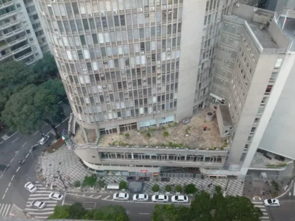 Imagem Apartamento com 1 dormitório e vaga de garagem na República