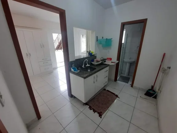 Imagem Studio com 24m2, 600 m da UFSC, Aceita Pets.Carvoeira. Florianópolis, SC.