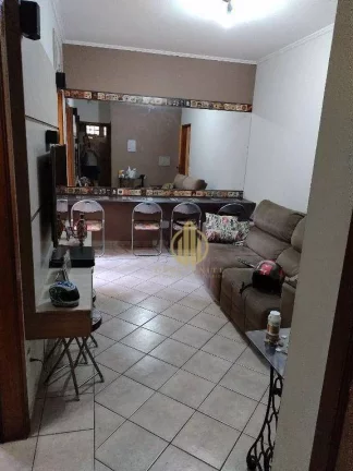 Imagem Apartamento Térreo 2 Dorm 1 Suíte no Irajá - Quintal com churrasqueira e vaga coberta -Zona Sul Ribeirão Preto SP