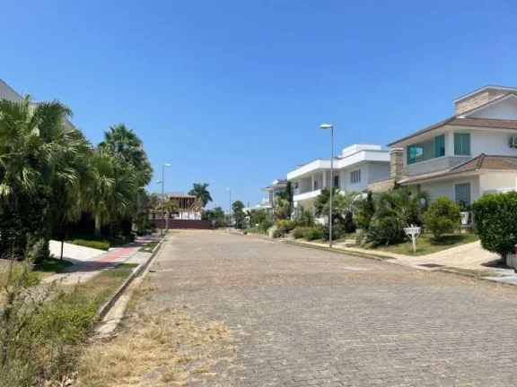 Imagem Terreno à venda, 651 m² - Jurerê Internacional - Florianópolis/SC