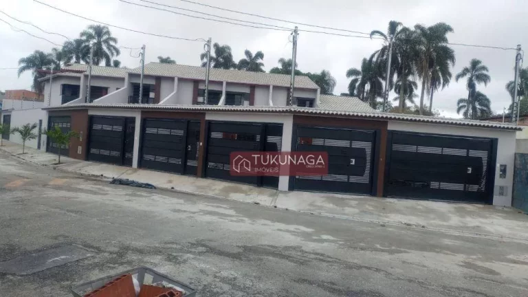 Imagem Sobrado com 2 dormitórios à venda por R$ 380.000,00 - Jardim Rio Negro - Itaquaquecetuba/SP