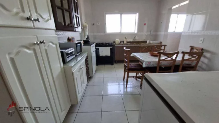 Imagem Apartamento com 3 dormitórios à venda, 140 m² por R$ 750.000,00 - Vila Caiçara - Praia Grande/SP
