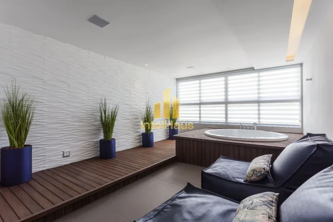 Imagem Descubra o Paraíso Urbano no Edifício Ocean Breeze: Luxo Exclusivo em Balneário Camboriú!
Imagin...