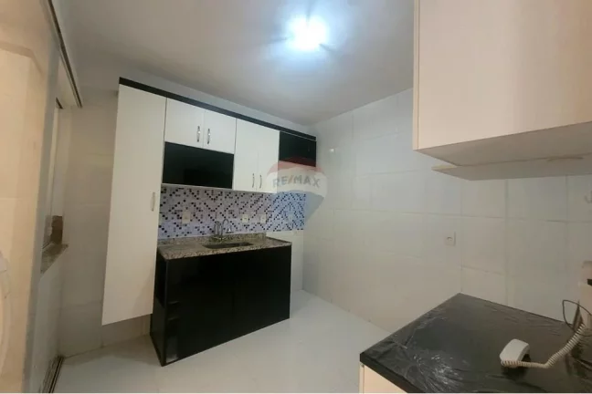 Imagem Casa com 2 quartos á venda em Oswaldo Cruz, Rio de Janeiro.