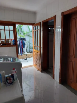 Imagem Casa com 3 dormitórios à venda, 379 m² por R$ 2.650.000,00 - Granja Viana - Cotia/SP
