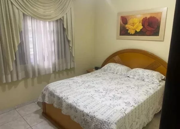 Imagem Sobrado com 3 dormitórios à venda, 165 m² por R$ 590.000,00 - Vila Acoreana - Poá/SP